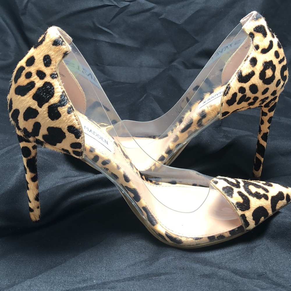 Amazing EUC Steve Madden Leopard pumps